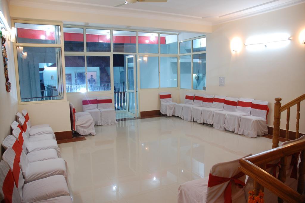 Hotel Magnet House Dehradun Zewnętrze zdjęcie